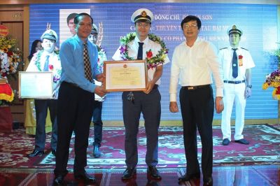 Tổng công ty Hàng hải Việt Nam: tôn vinh 60 sĩ quan, thuyền viên tiêu biểu
