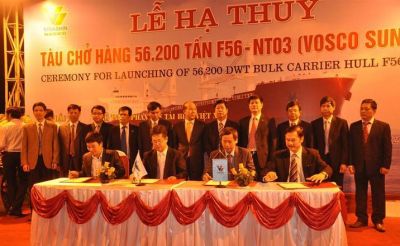Hạ thủy thành công tàu hàng rời 56.200 dwt mang tên Vosco Sunrise